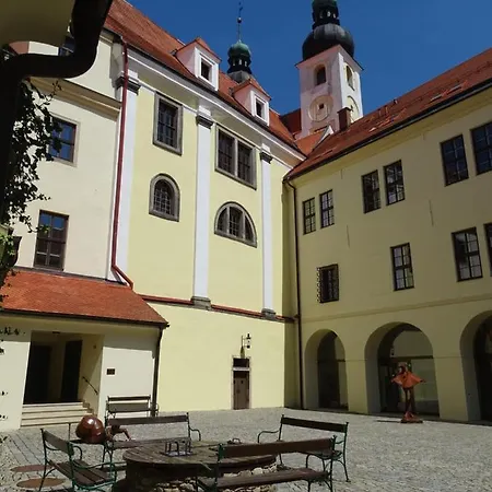 Univerzitní Centrum Telč