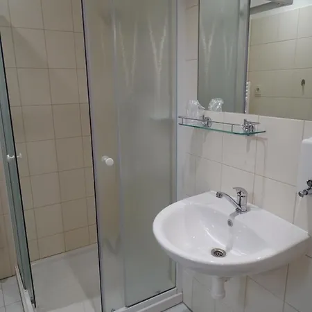 Hotel Univerzitní Centrum *